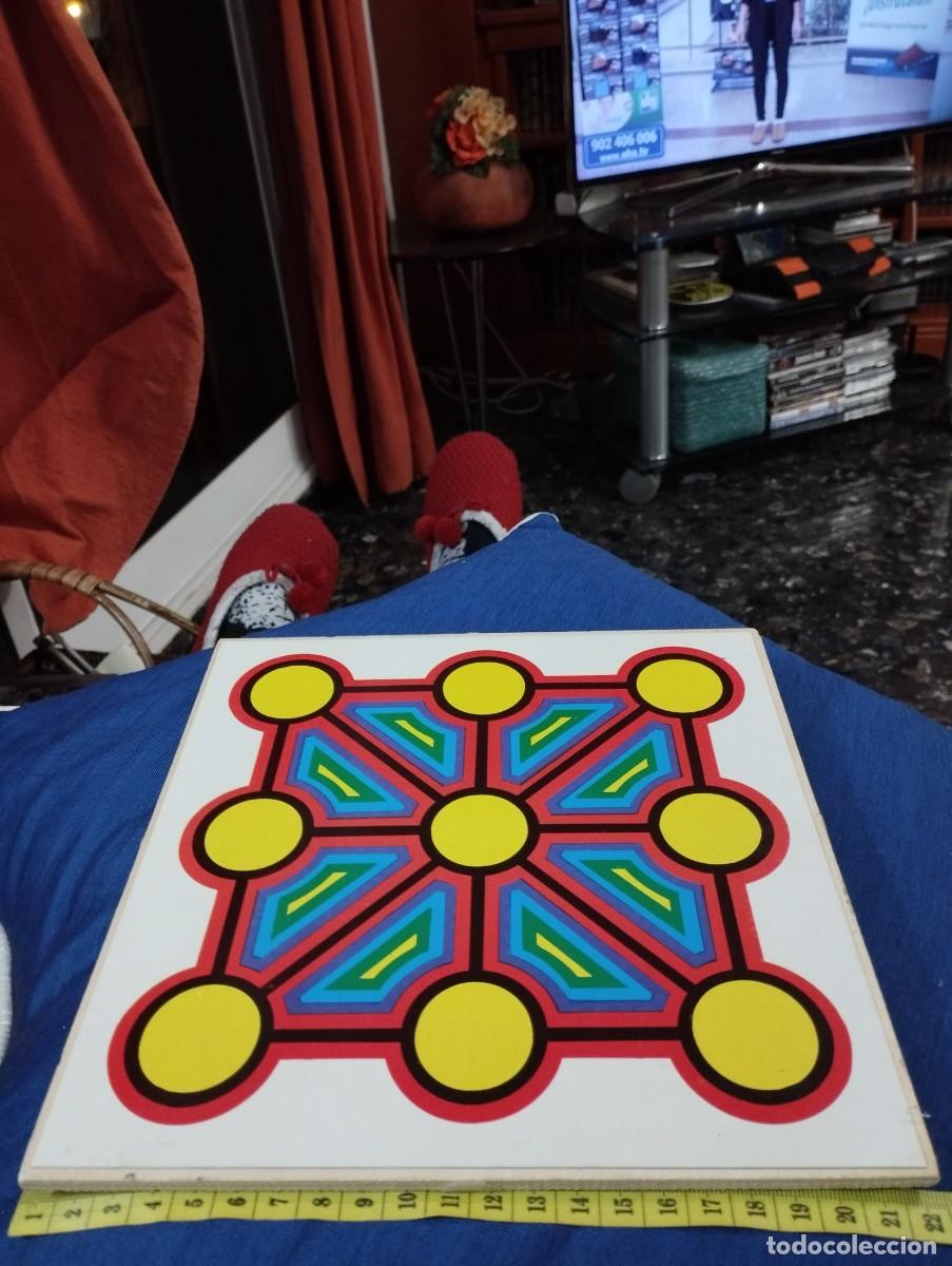 Juegos de mesa: Tablero reversible con tres en raya y ajedrez - Foto 3