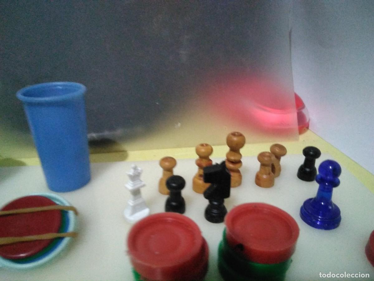 Juegos de mesa: Piezas de juegos reunidos para completar - Foto 6