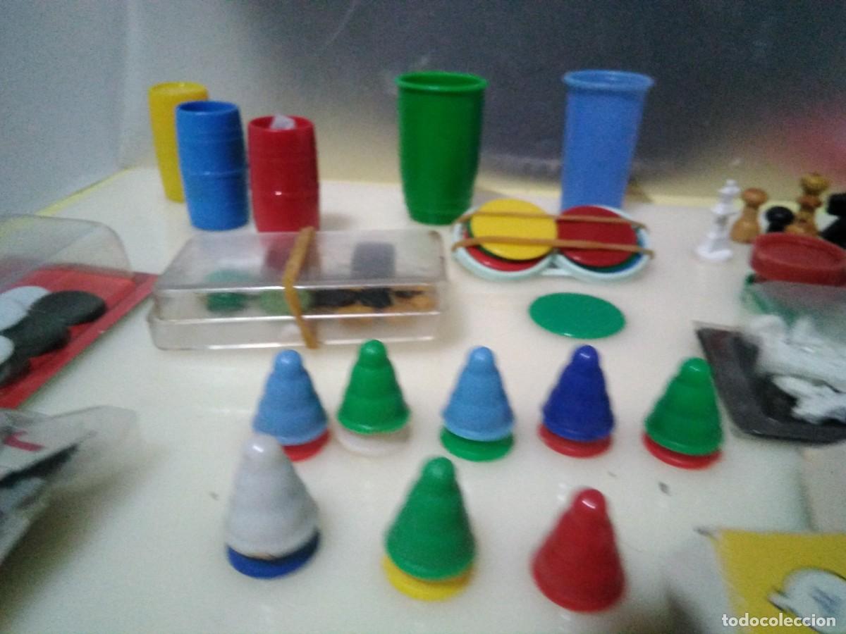 Juegos de mesa: Piezas de juegos reunidos para completar - Foto 7