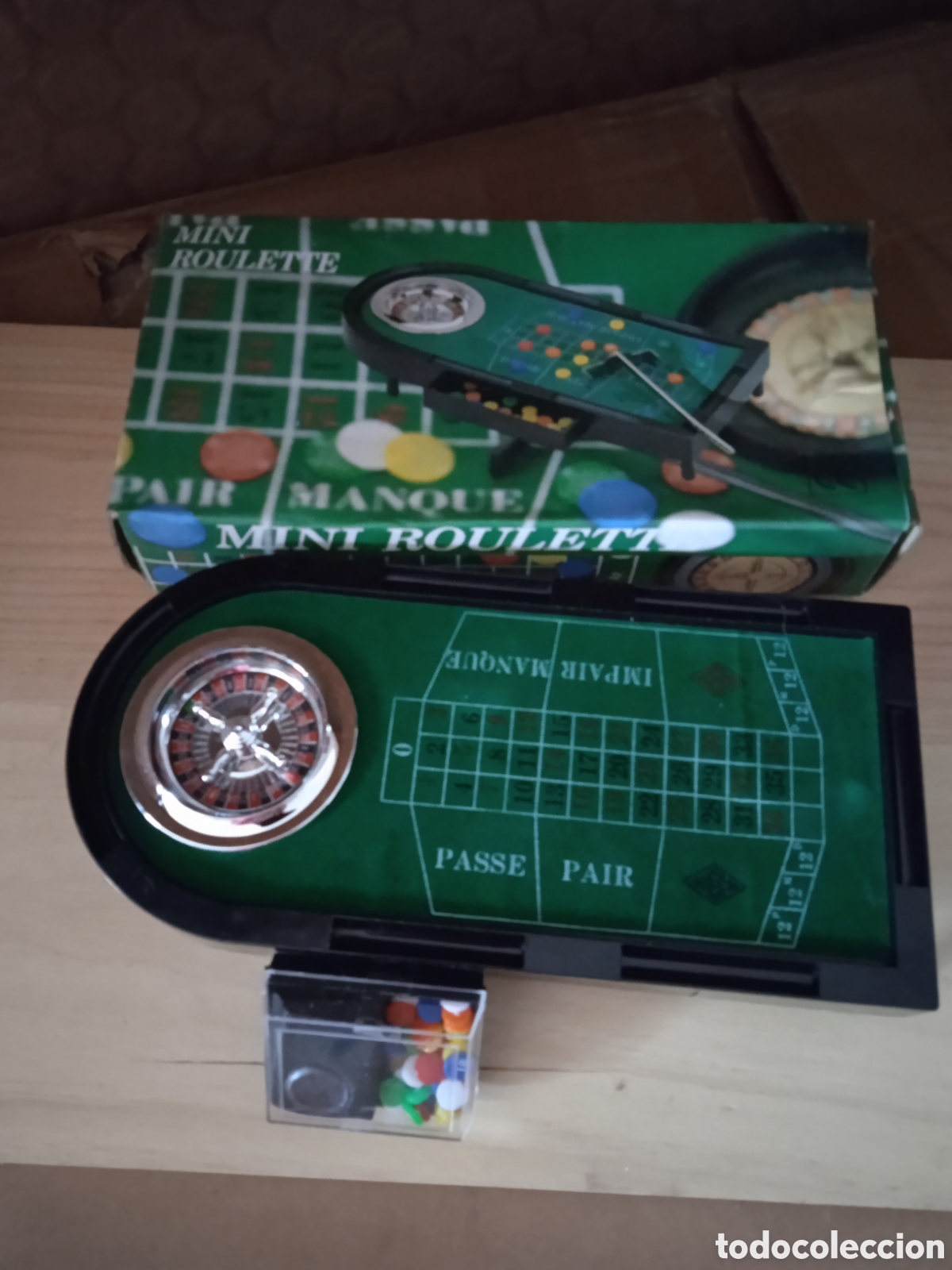 Juegos de mesa: Mesa de ruleta - Foto 1