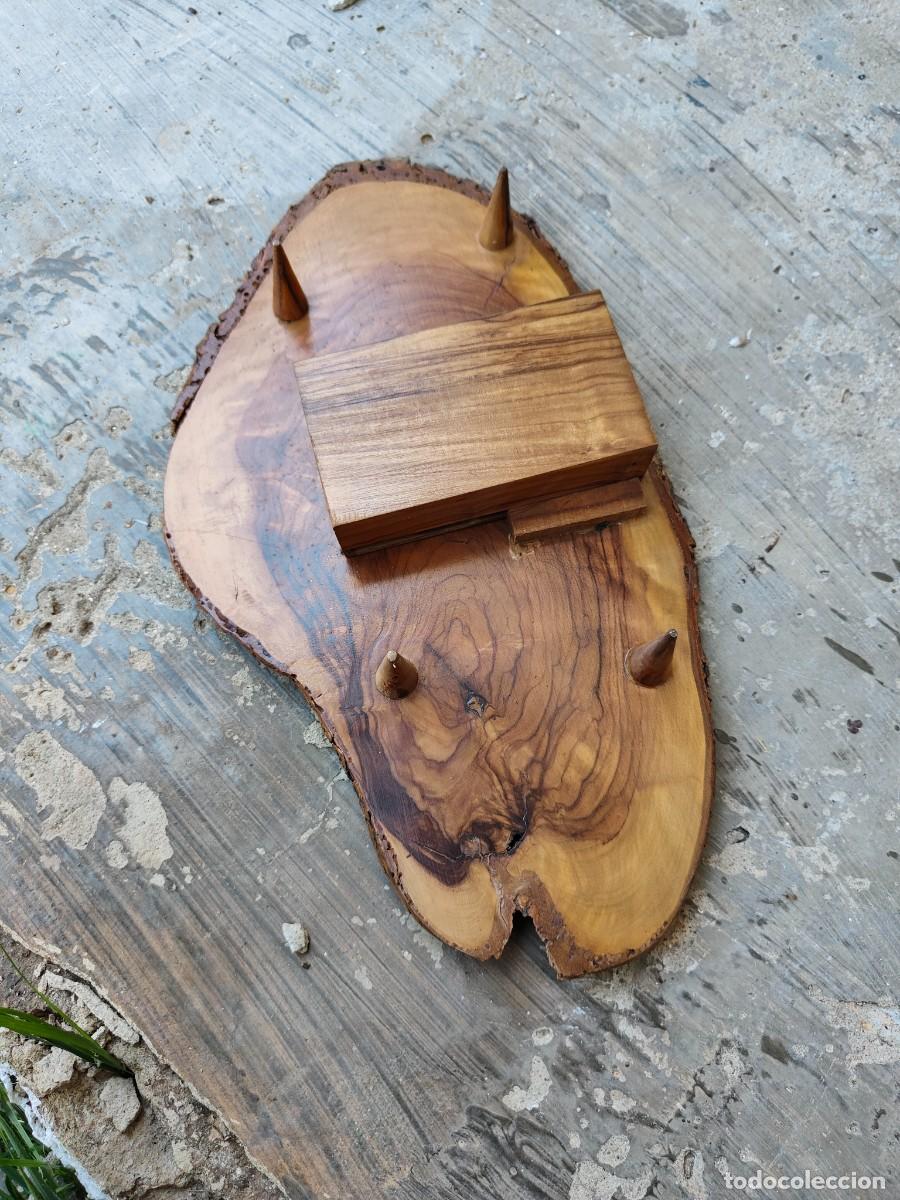 Juegos de mesa: AJEDREZ DECORACION SOBRE CORTE DE MADERA - Foto 2