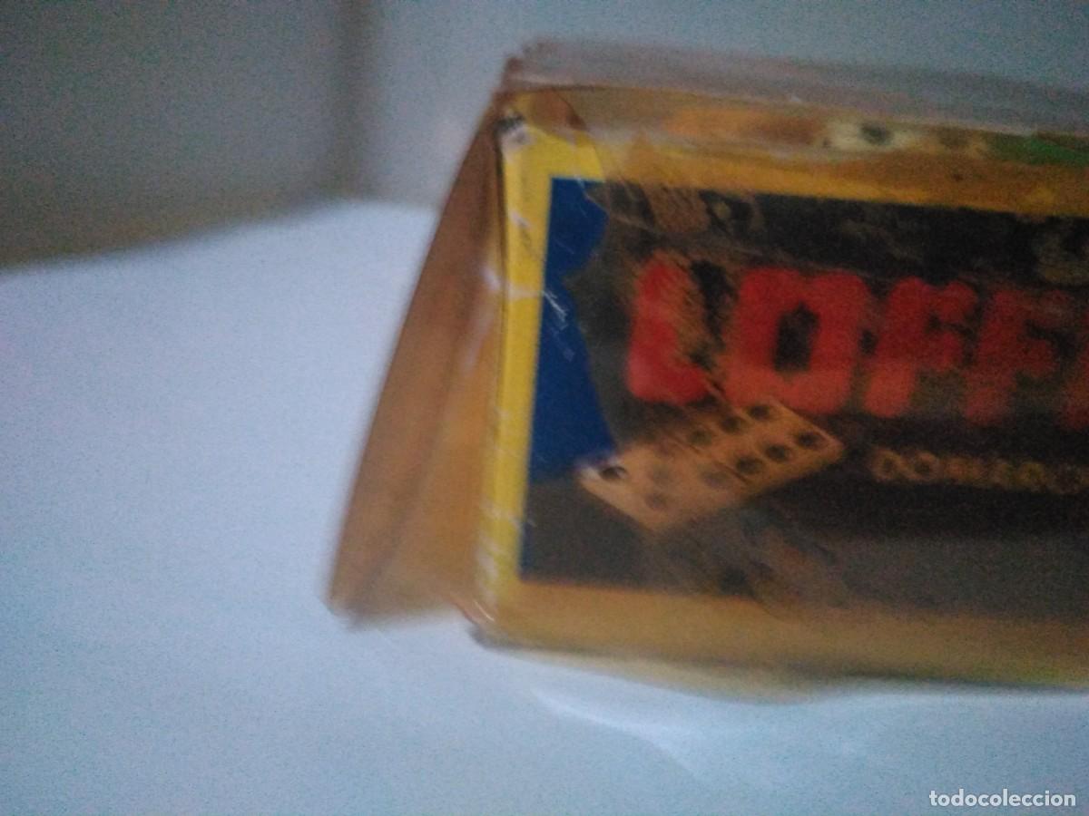 Juegos de mesa: Antigua caja de piezas de parchis - Foto 4