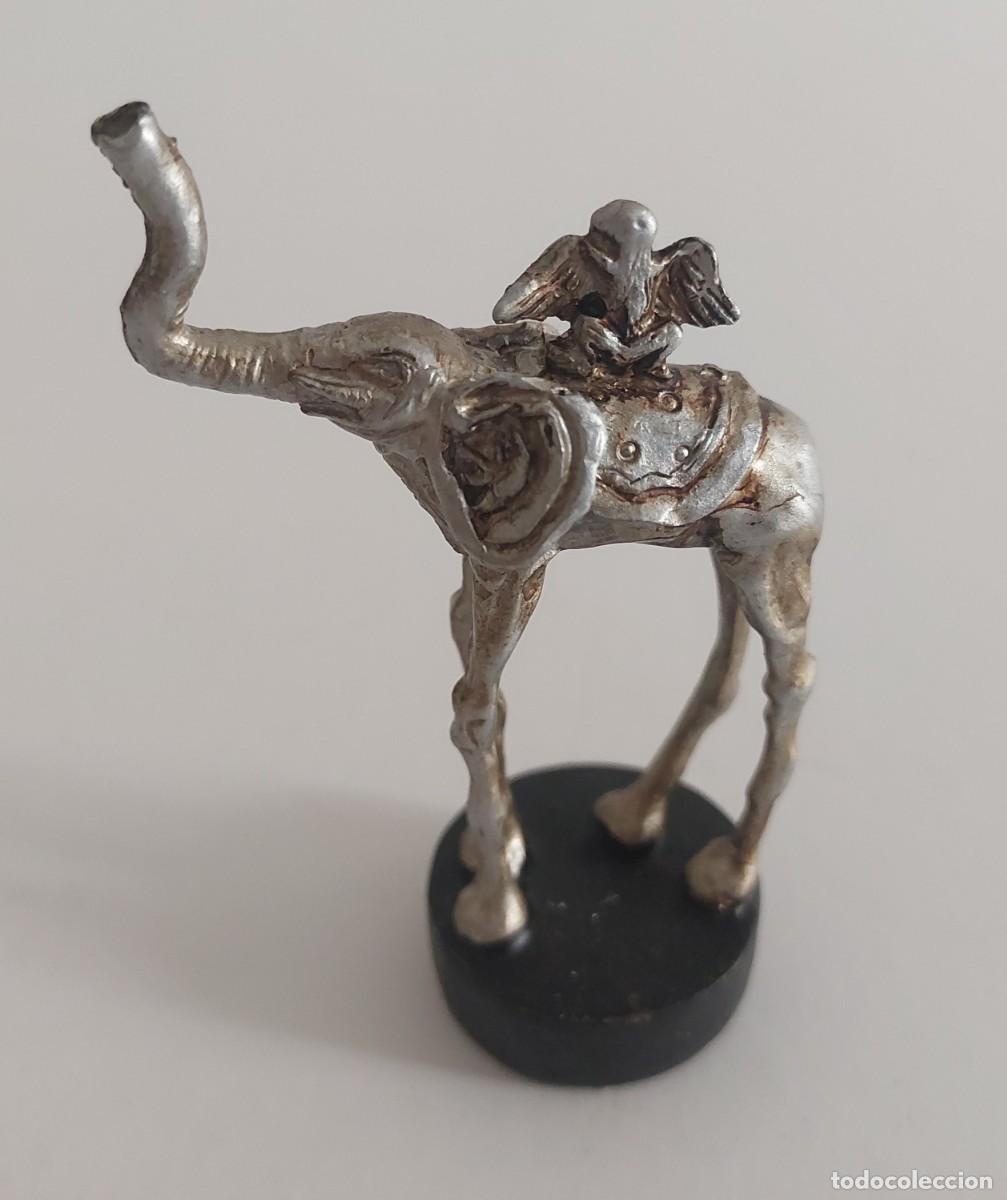 Juegos de mesa: AJEDREZ DALI - CABALLO PLATEADO - Foto 2
