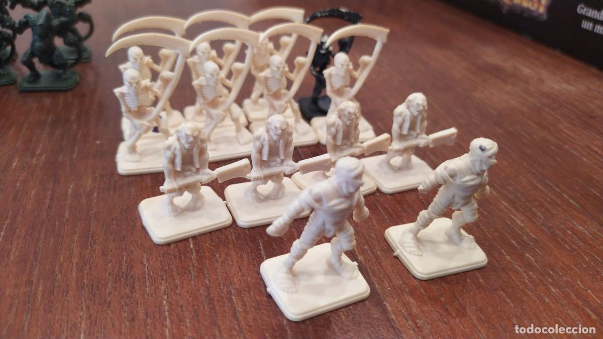 Juegos de mesa: HERO QUEST LOTE DE 50 FIGURAS - Foto 2