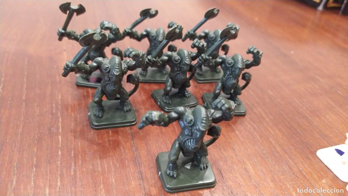 Juegos de mesa: HERO QUEST LOTE DE 50 FIGURAS - Foto 3