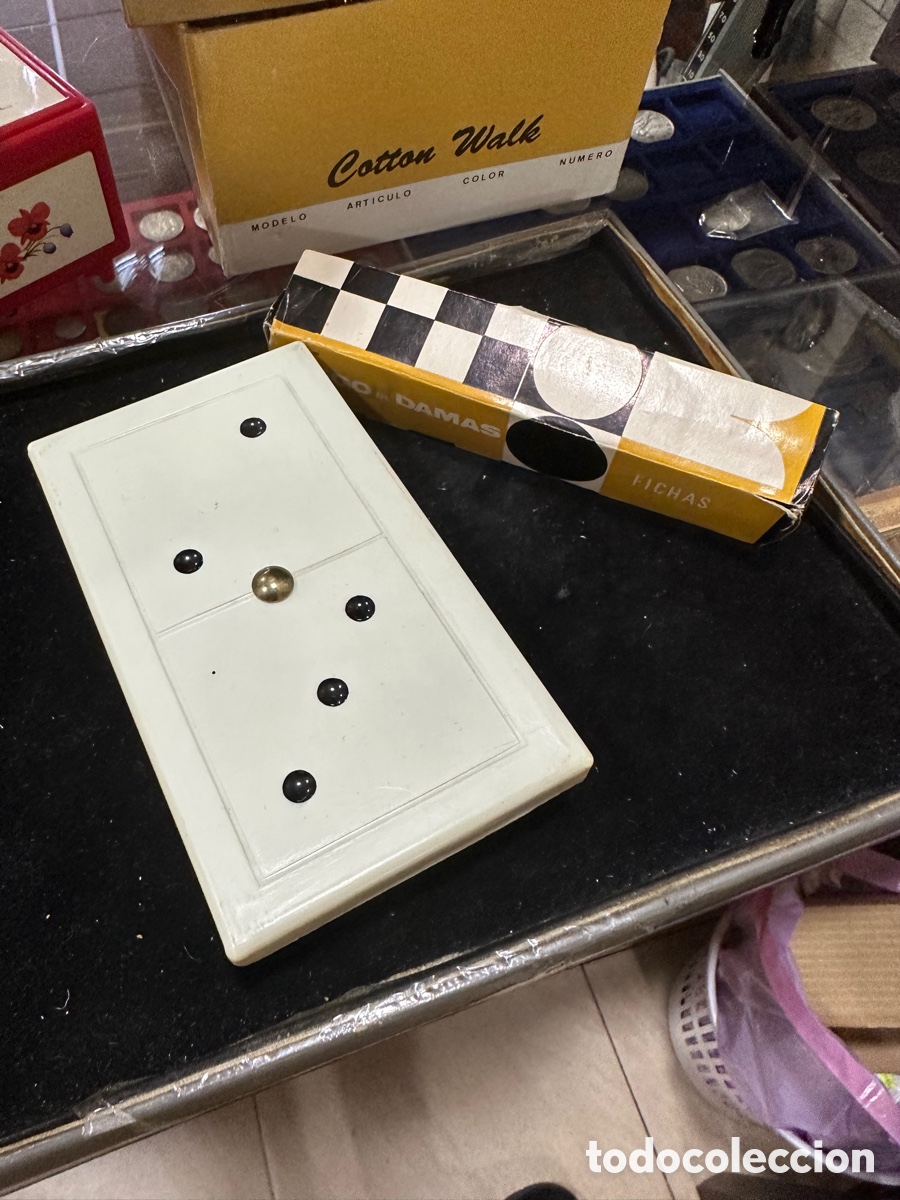 Juegos de mesa: Juego de domin&oacute; y damas - Foto 1
