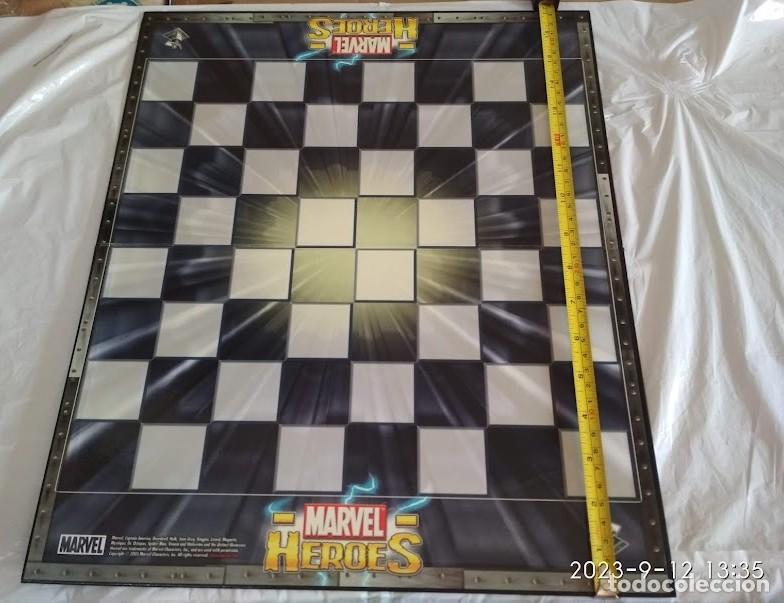 Juegos de mesa: TABLERO DE AJEDREZ DE SUPERHEROES LAMINADO - Foto 2