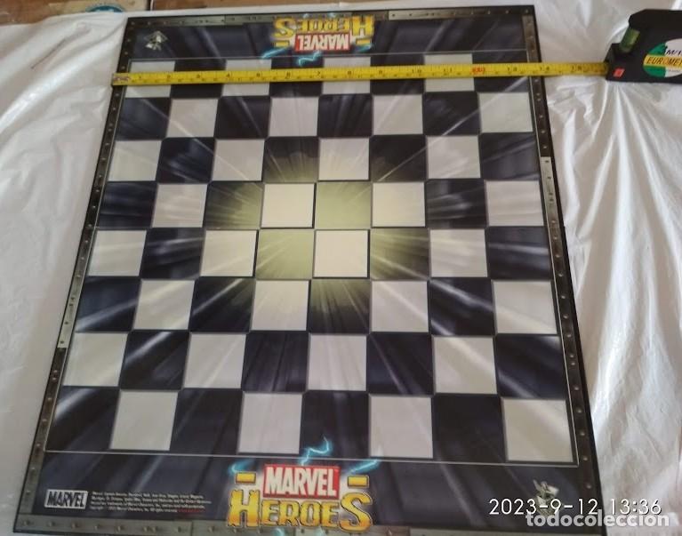 Juegos de mesa: TABLERO DE AJEDREZ DE SUPERHEROES LAMINADO - Foto 3