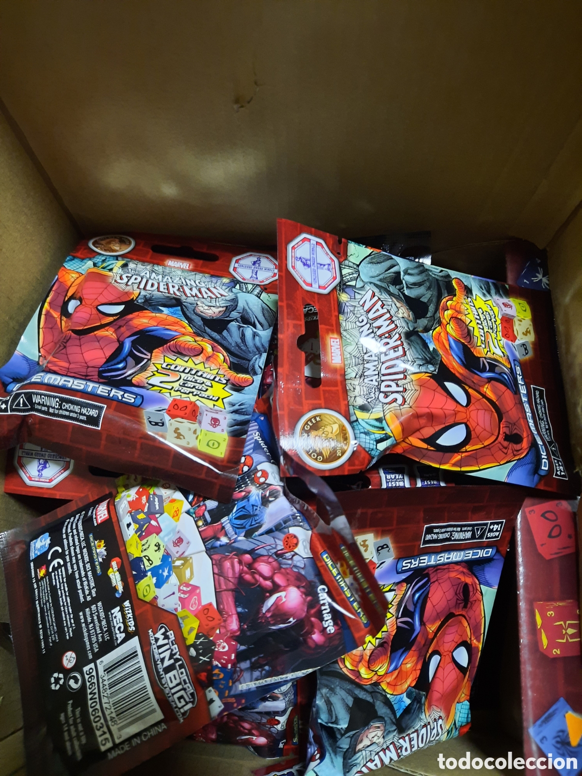 Juegos de mesa: THE AMAZING SPIDER-MAN DICE MASTERS BOX - Foto 6