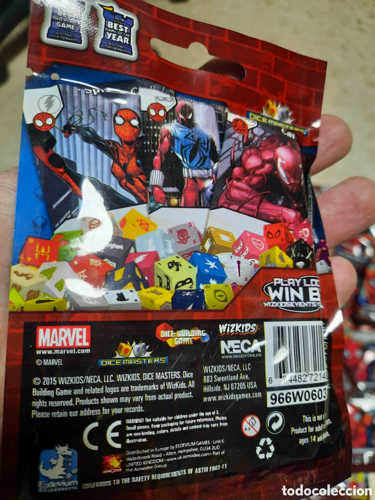 Juegos de mesa: THE AMAZING SPIDER-MAN DICE MASTERS BOX - Foto 4