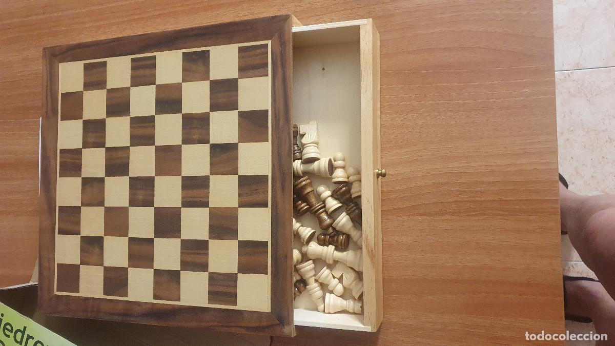 Juegos de mesa: JUEGO DE AJEDREZ Y DAMAS. - Foto 4