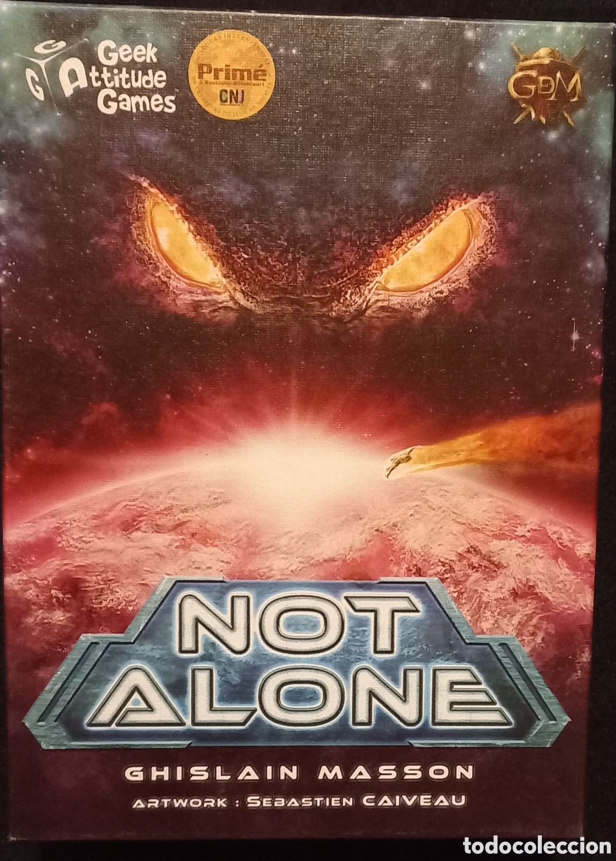 Juegos de mesa: NOT ALONE. - Foto 1