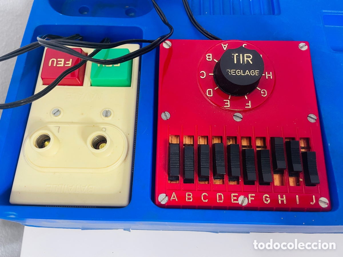 Juegos de mesa: Batalla Naval juego electr&oacute;nico 1970 - Foto 7