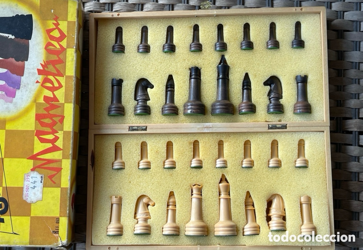 Juegos de mesa: AJEDREZ MAGNETICO VINTAGE A&Ntilde;OS 70 - Foto 3