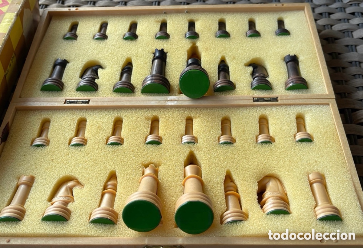 Juegos de mesa: AJEDREZ MAGNETICO VINTAGE A&Ntilde;OS 70 - Foto 4