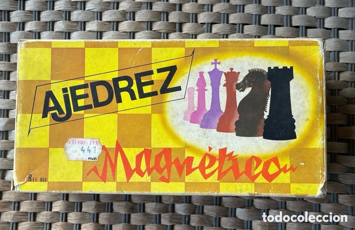 Juegos de mesa: AJEDREZ MAGNETICO VINTAGE A&Ntilde;OS 70 - Foto 1