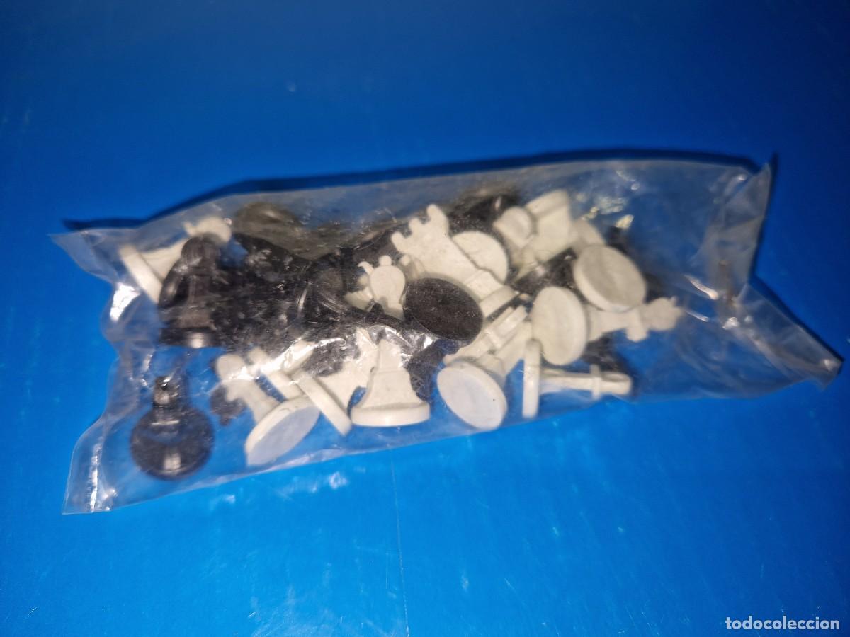 Juegos de mesa: AJEDREZ FICHAS - Foto 1
