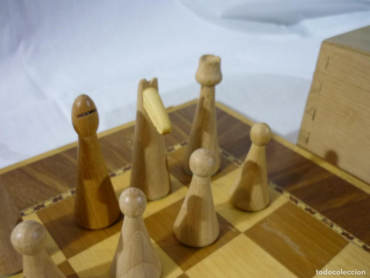 Juegos de mesa: Ajedrez de madera, fichas y tablero - Foto 7