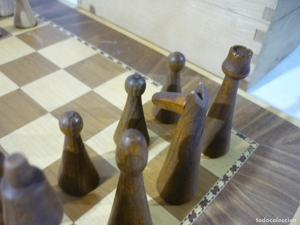 Juegos de mesa: Ajedrez de madera, fichas y tablero - Foto 10