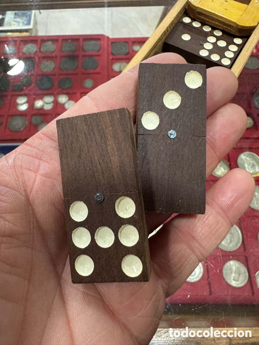 Juegos de mesa: Bonito domino con piezas de madera - Foto 3