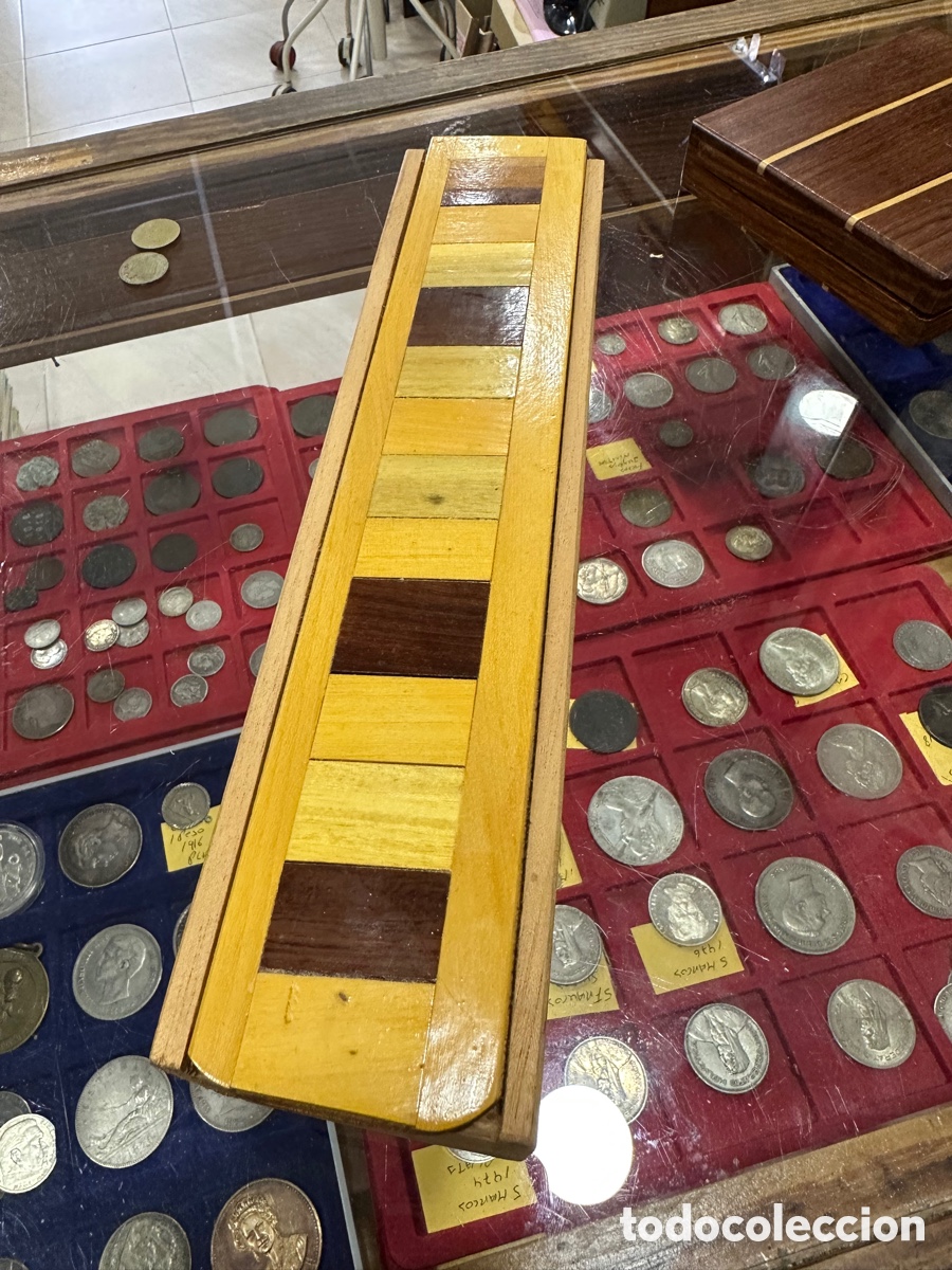 Juegos de mesa: Bonito domino con piezas de madera - Foto 1