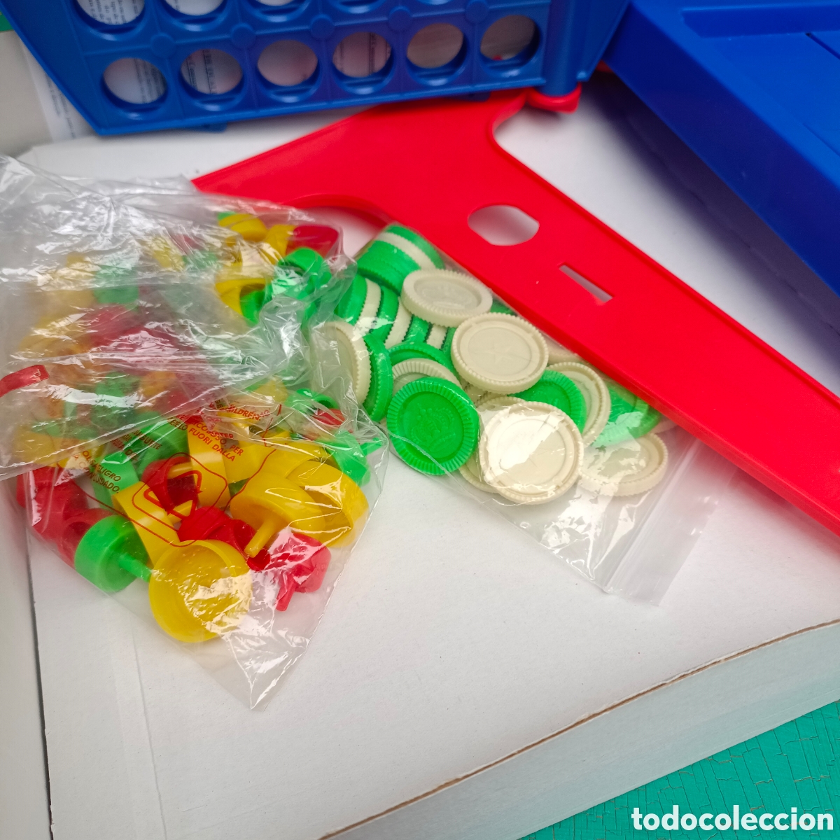 Juegos de mesa: Fichas en linea revent&oacute;n 2x1 - Foto 3