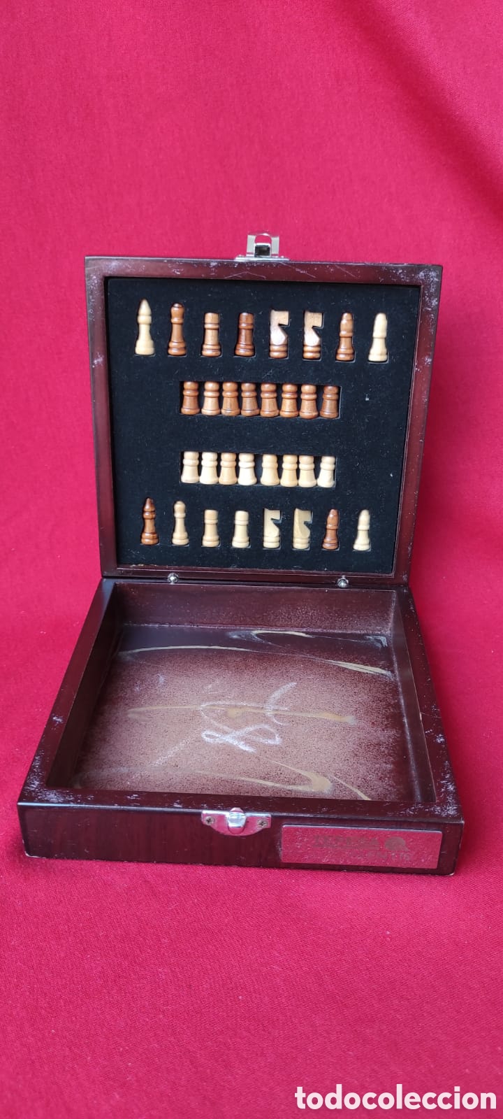 Juegos de mesa: Ajedrez portatil de madera - Foto 1