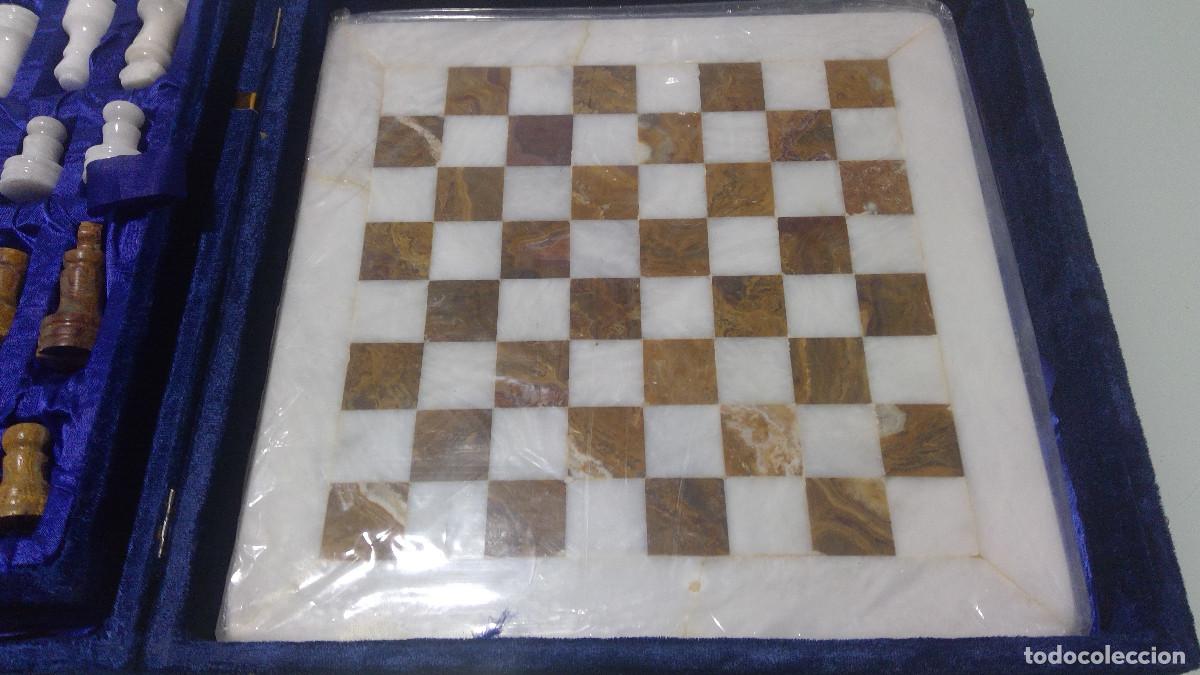 Juegos de mesa: Juego de ajedrez de marmol blanco y veteado - Foto 3