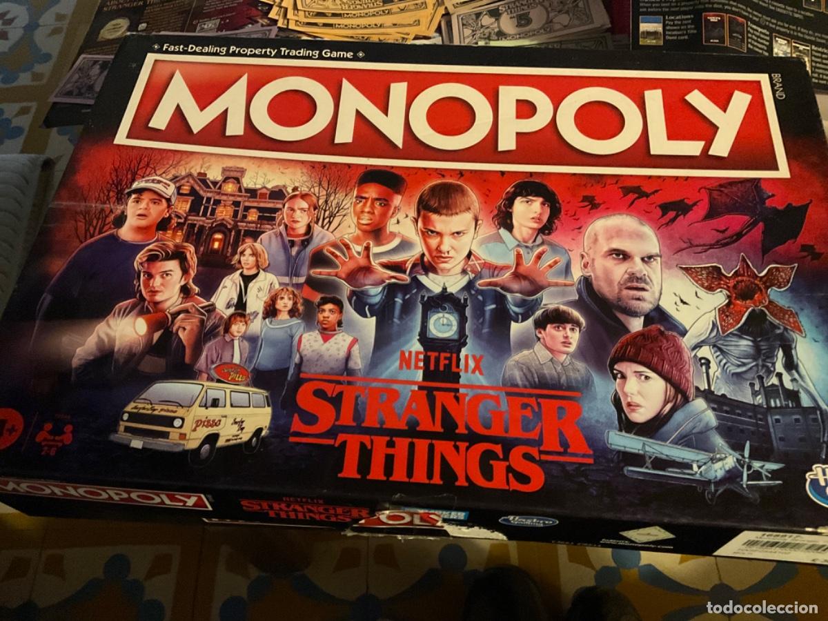 Juegos de mesa: STRANGER THINGS MONOPOLY En ingles - Foto 1