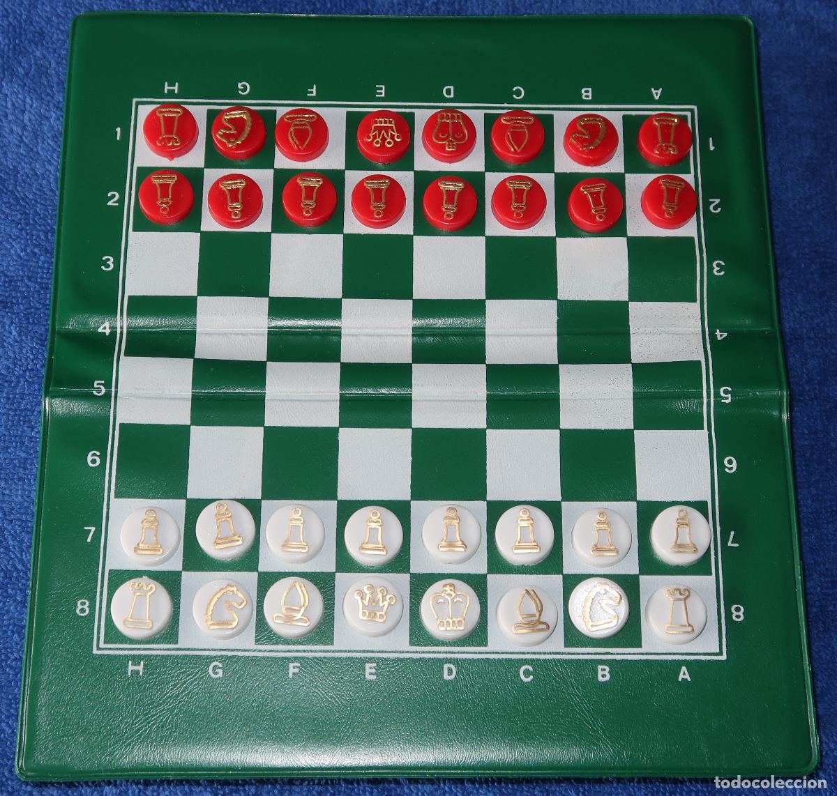 Juegos de mesa: Antiguo Ajedrez, Damas y Backgamon magn&eacute;ticos &iexcl;Impecable! - Foto 4