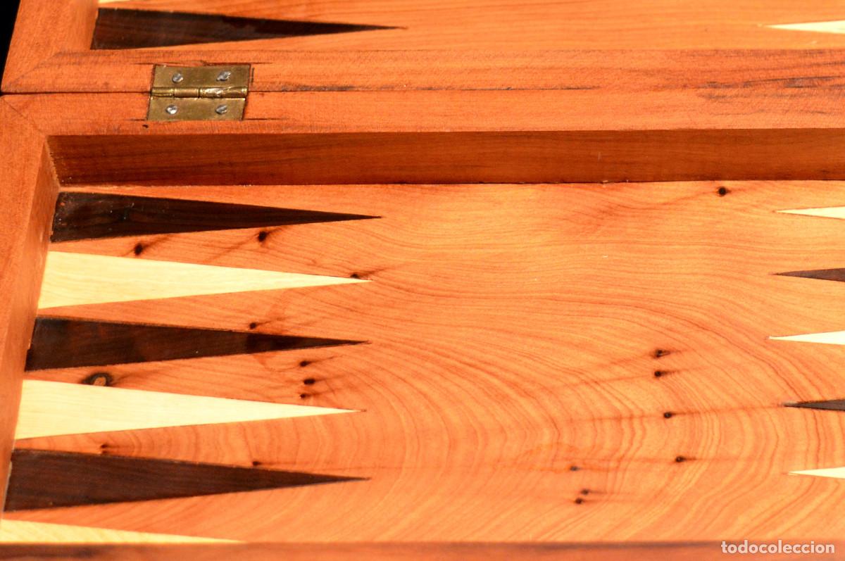 Juegos de mesa: AJEDREZ Y BACKGAMMON EN MARQUETER&Iacute;A DE MADERA Y MALET&Iacute;N HECHO A MANO - Foto 11