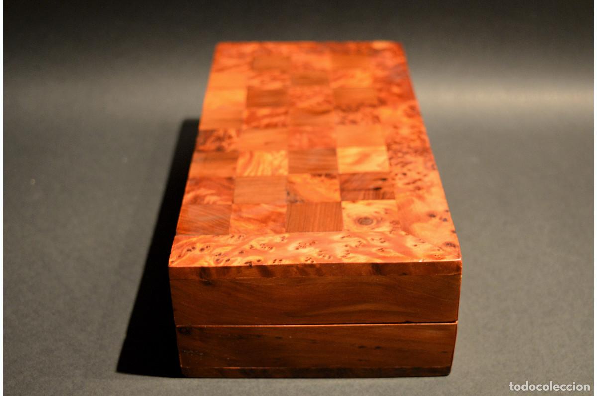 Juegos de mesa: AJEDREZ Y BACKGAMMON EN MARQUETER&Iacute;A DE MADERA Y MALET&Iacute;N HECHO A MANO - Foto 19
