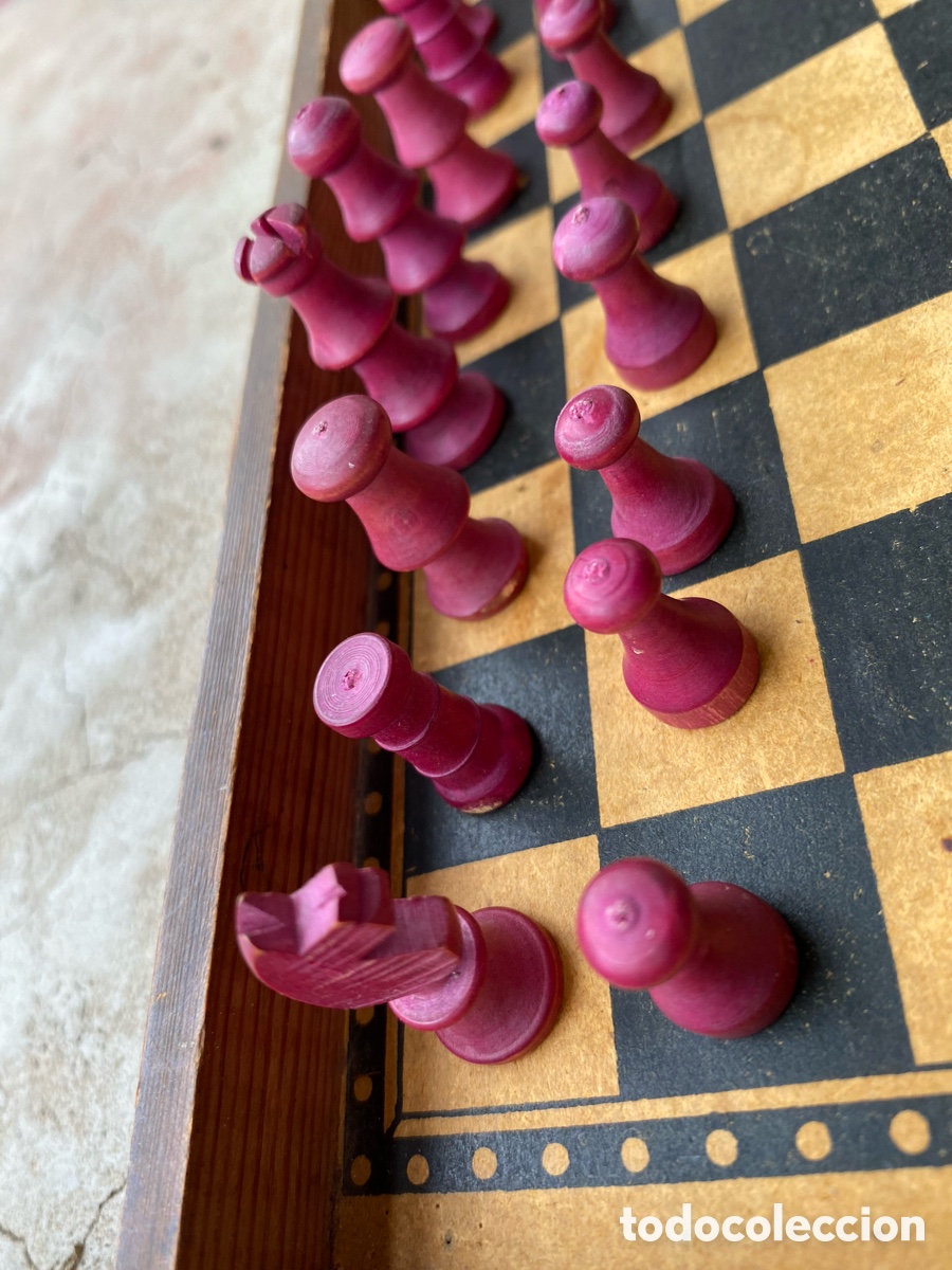 Juegos de mesa: Juego de ajedrez y damas antiguo - Foto 6
