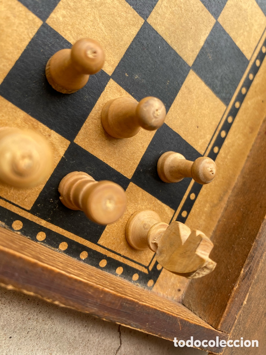 Juegos de mesa: Juego de ajedrez y damas antiguo - Foto 7