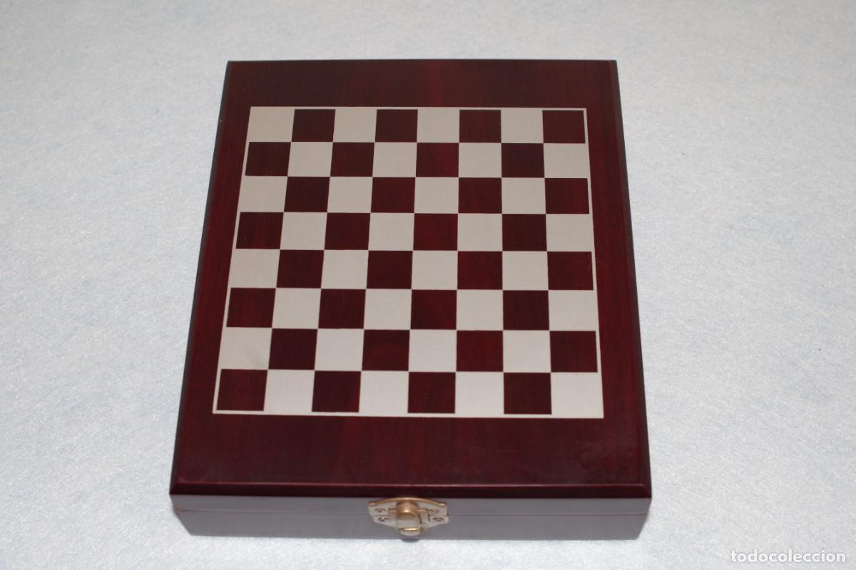 Juegos de mesa: SET JUEGO AJEDREZ Y ACCESORIOS PARA VINO - Foto 1