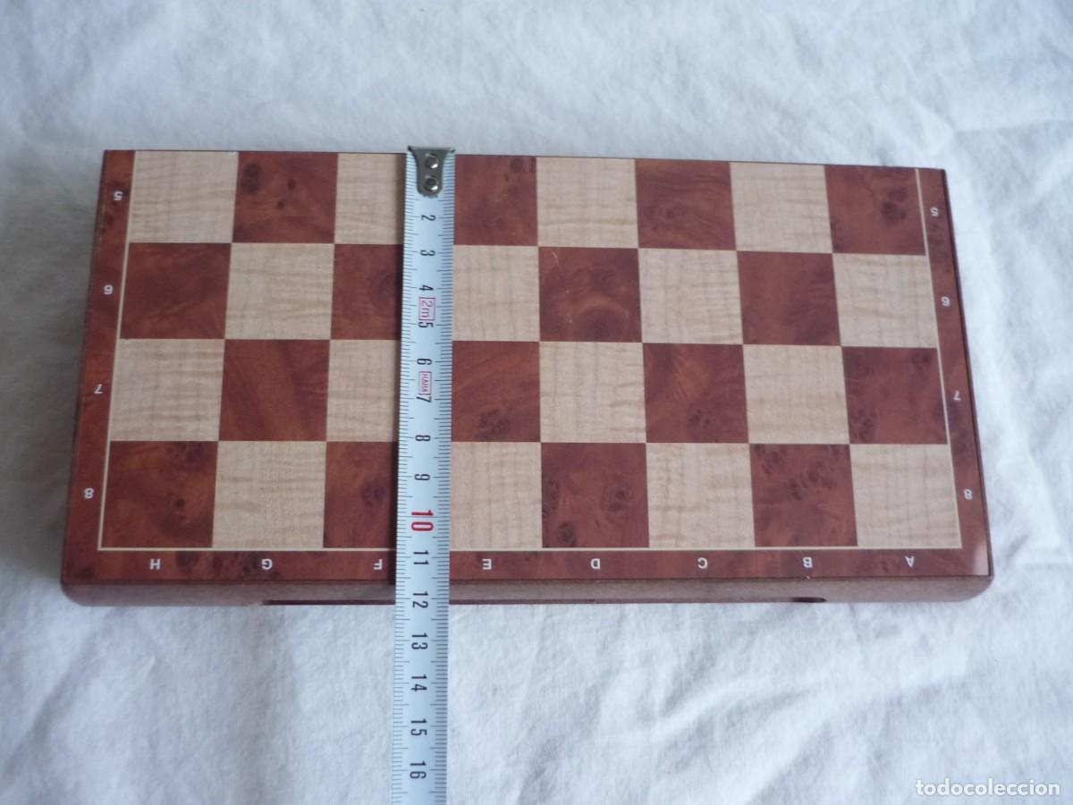 Juegos de mesa: Ajedrez de viaje magn&eacute;tico con damas, sin estrenar - Foto 6