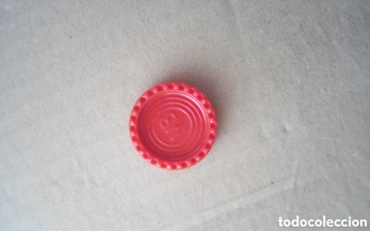 Juegos de mesa: Ficha roja de juego de mesa MB. - Foto 1