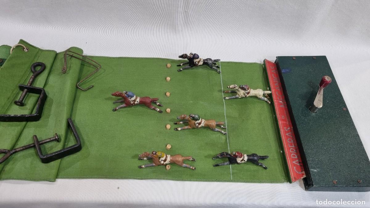 Juegos de mesa: Juego carrera de caballos mec&aacute;nicos - Foto 1
