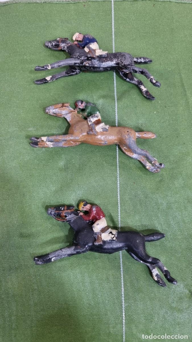 Juegos de mesa: Juego carrera de caballos mec&aacute;nicos - Foto 11