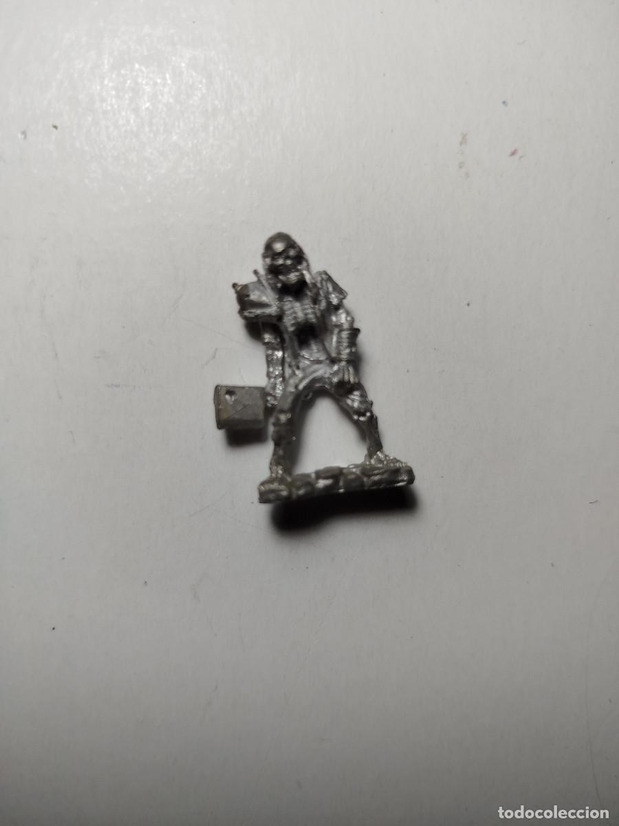 Juegos de mesa: miniatura estilo warhammer - Foto 1