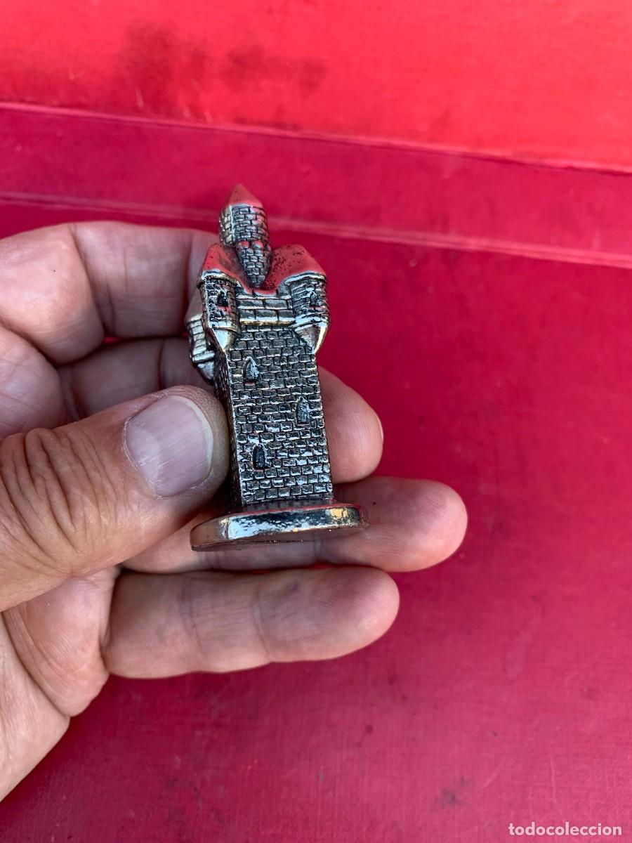Juegos de mesa: AJEDREZ FIGURAS METAL MACIZAS 3 piezas - Foto 19