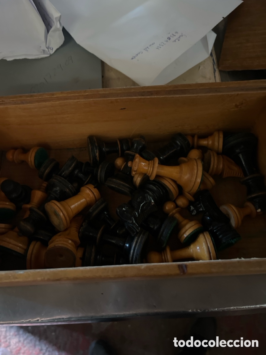 Juegos de mesa: Ajedrez de madera antiguo - Foto 5