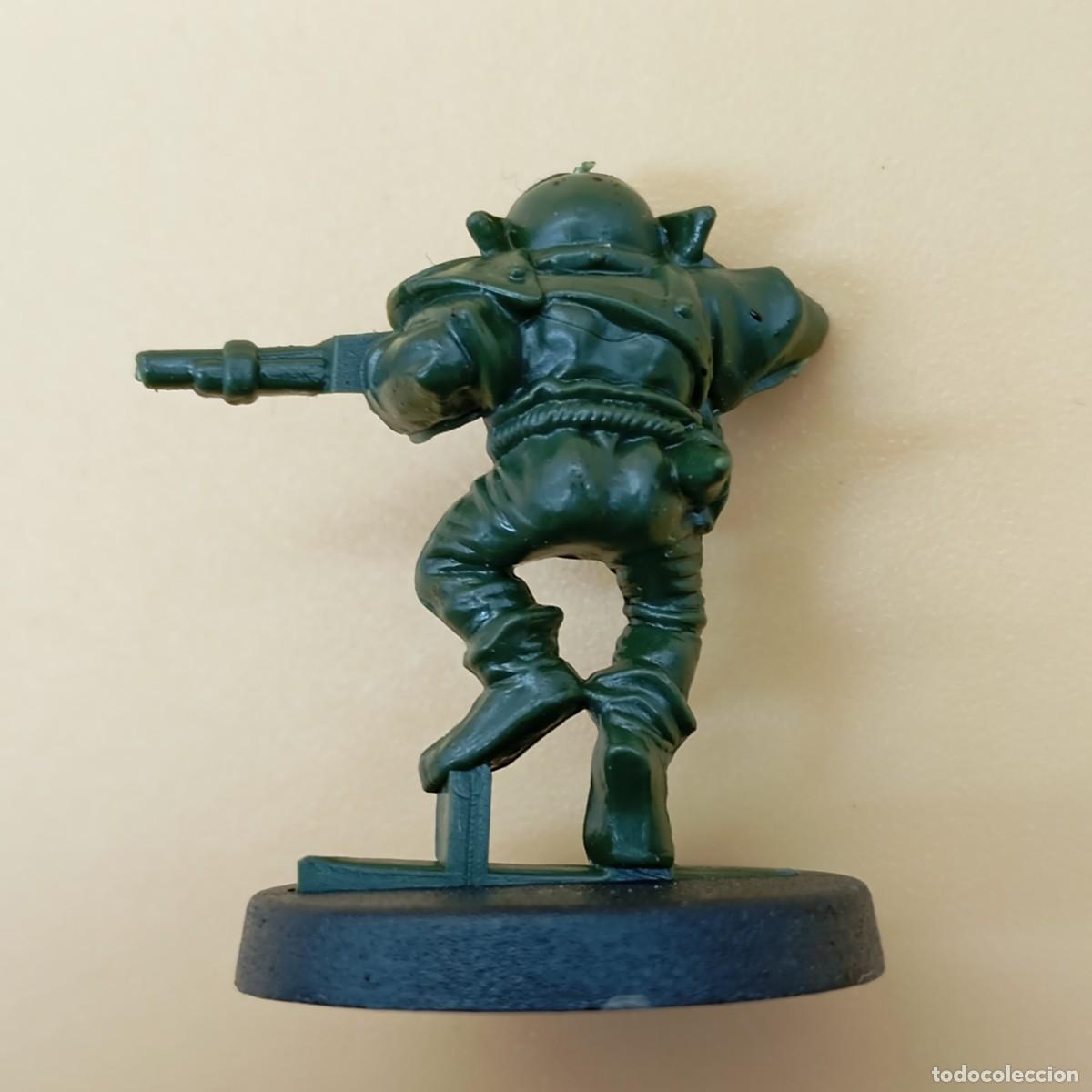 Juegos de mesa: FIGURA ESPACIAL MB CRUZADA ESTELAR - Foto 2