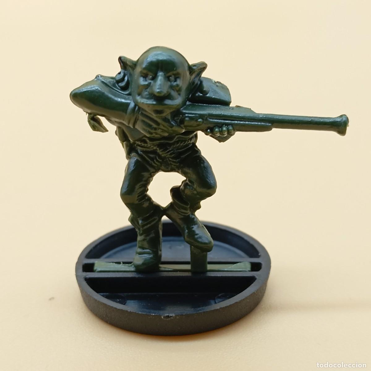 Juegos de mesa: FIGURA ESPACIAL MB CRUZADA ESTELAR - Foto 1