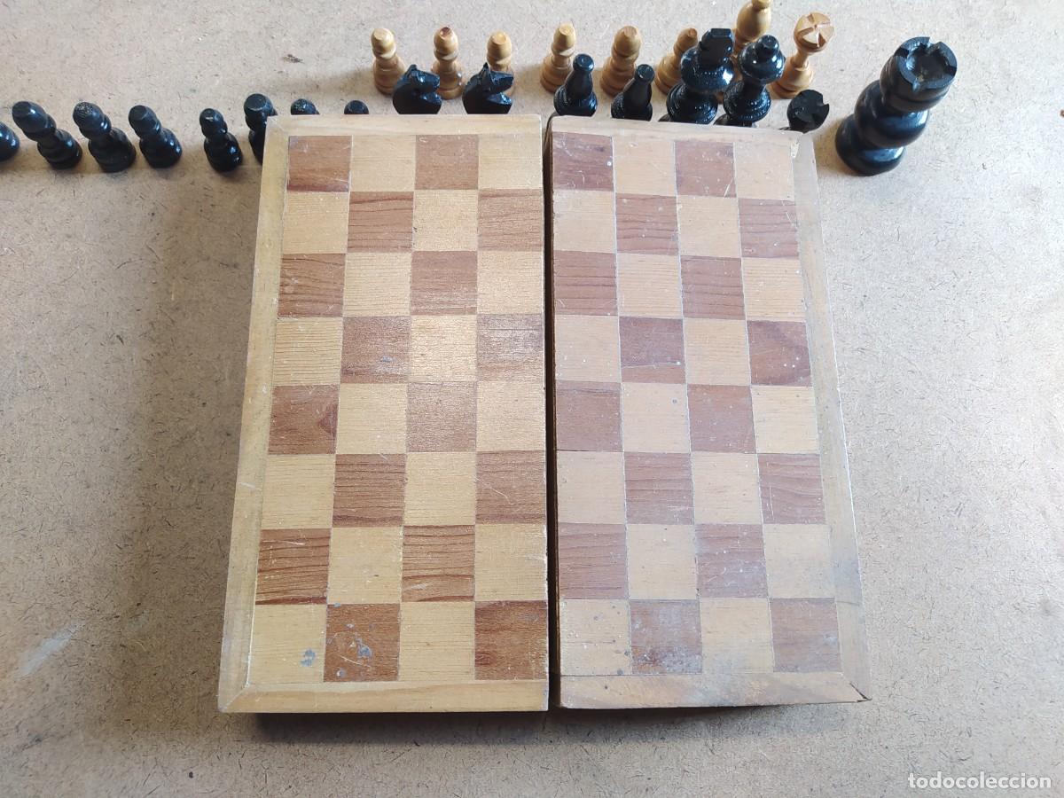 Juegos de mesa: Juego de ajedrez, incompleto - Foto 5