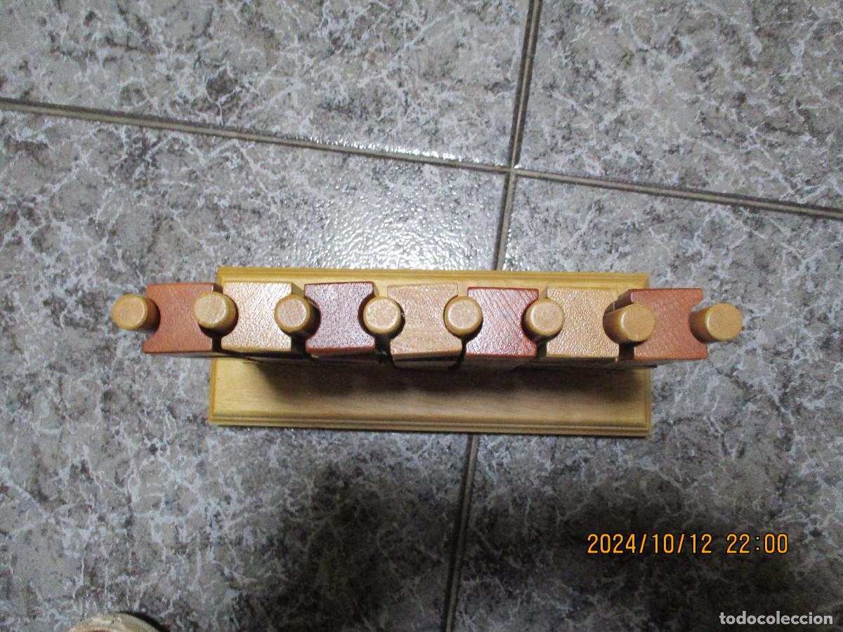 Juegos de mesa: JUEGO DE MADERA MUY SINGULAR y de calidad - Foto 3
