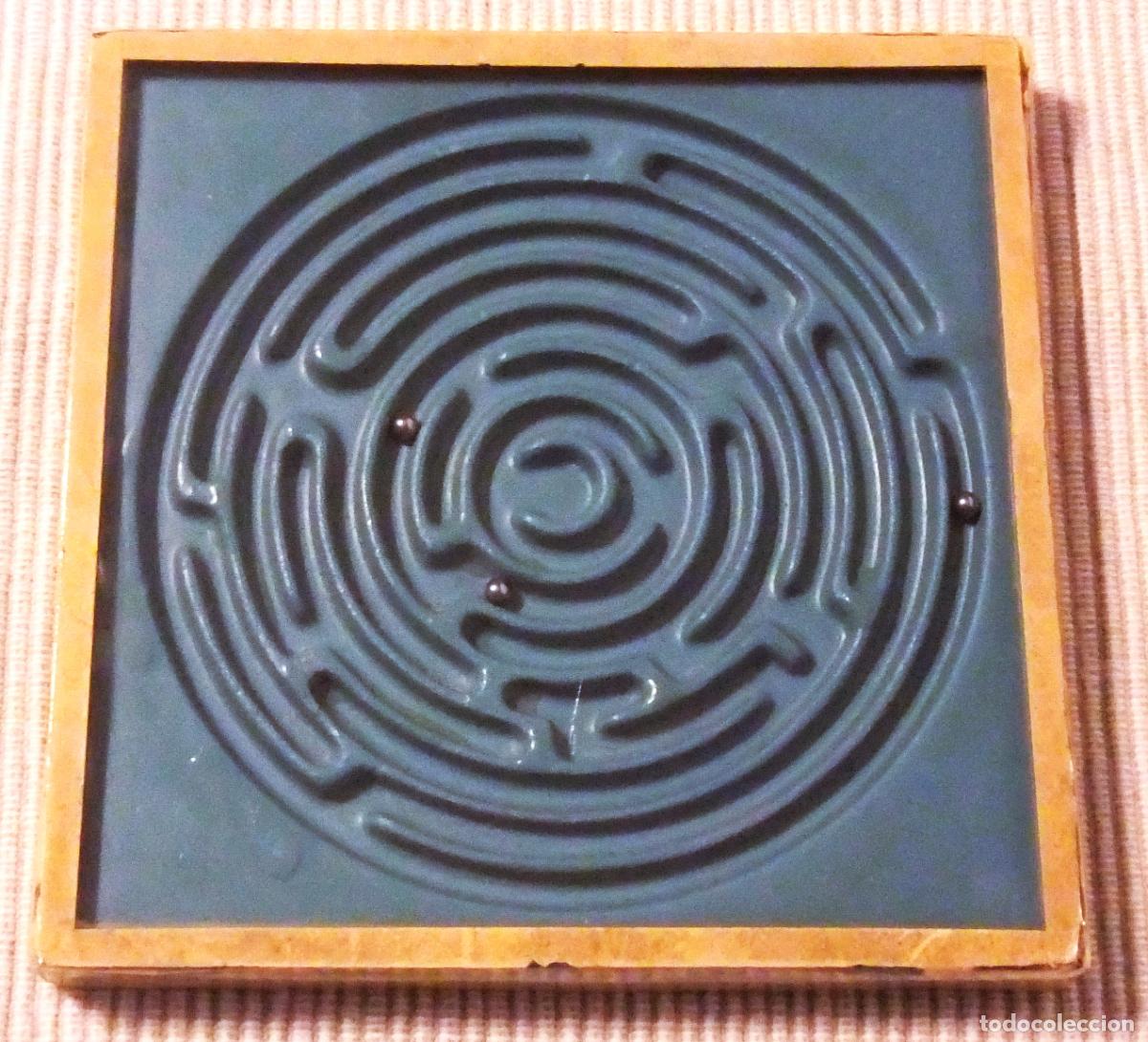 Juegos de mesa: ANTIGUO JUEGO DEL LABERINTO CON 3 BOLAS - Foto 7