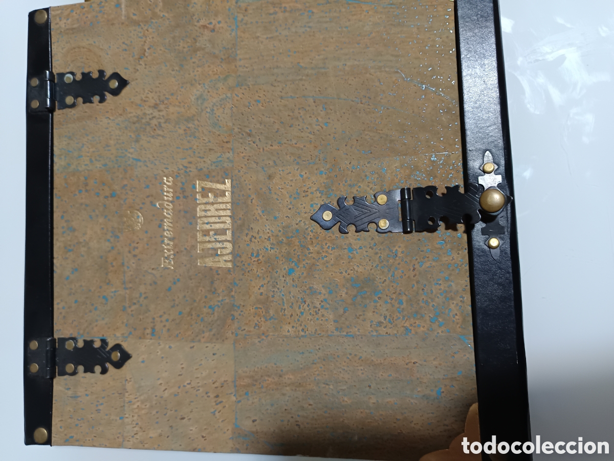Juegos de mesa: Ajedrez con s&iacute;mbolos extreme&ntilde;os - Foto 5