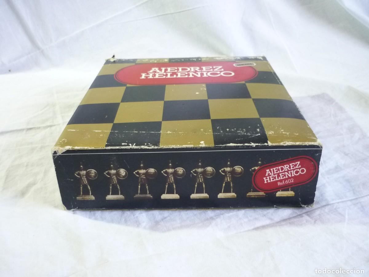 Juegos de mesa: Ajedrez Hel&eacute;nico en metal Chicco - Foto 3