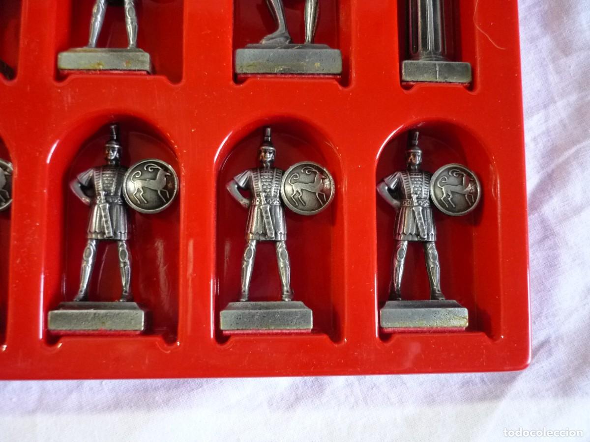 Juegos de mesa: Ajedrez Hel&eacute;nico en metal Chicco - Foto 13